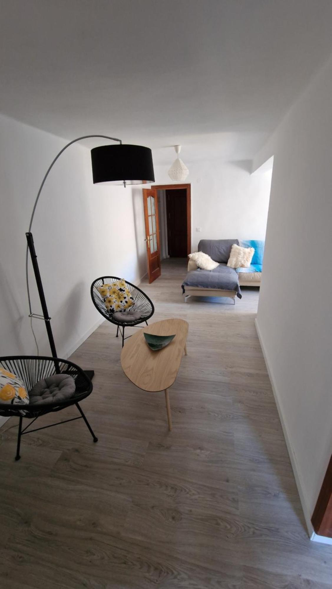 Amplio Piso Cerca De La Playa Del Palo Málaga